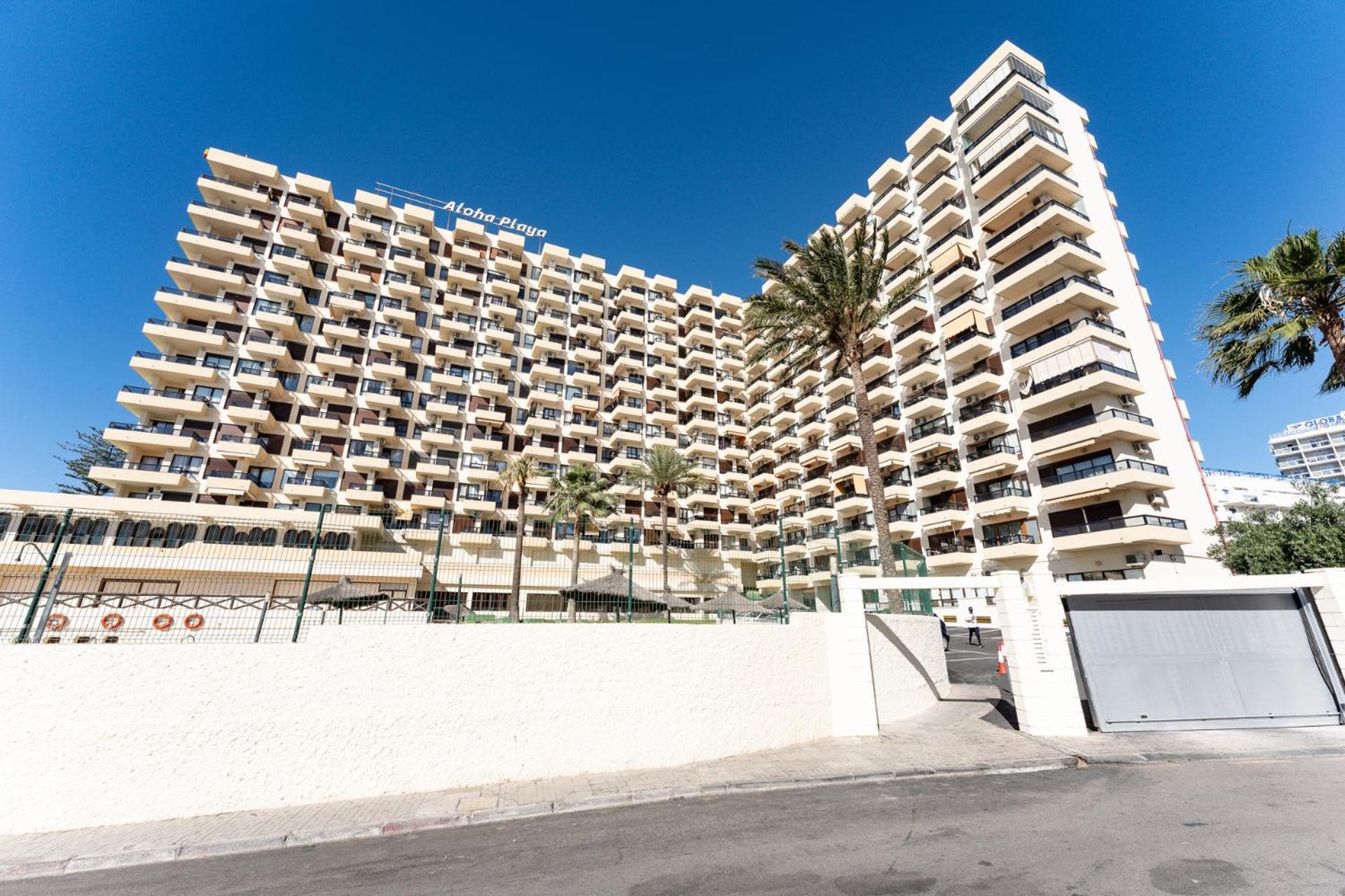 Malagasuite New Aloha Playa Benalmadena Bagian luar foto